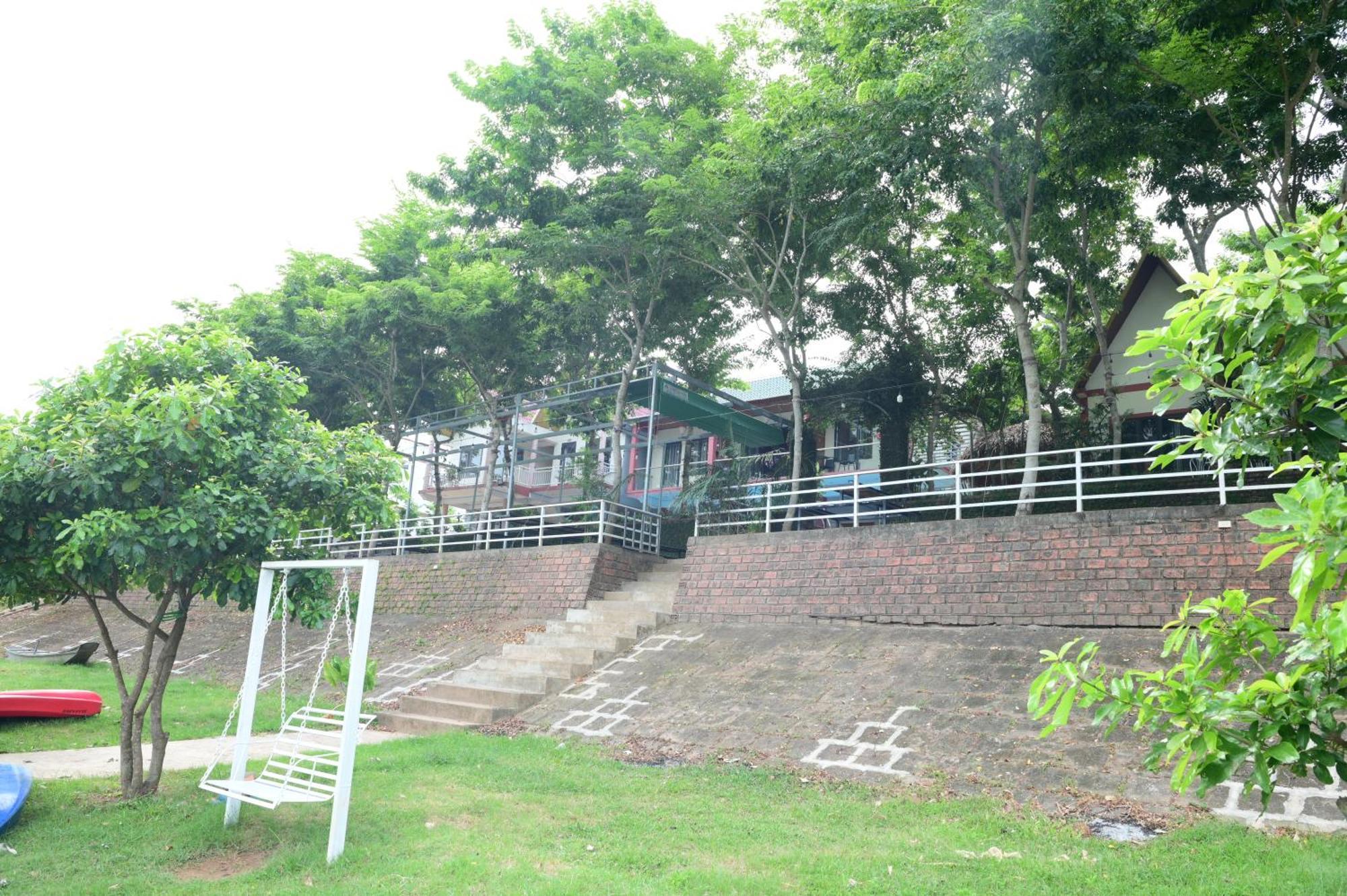 Restful River Bungalow Apartment Phong Nha Exterior photo